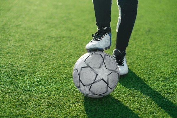 Quels sont les avantages des chaussures antidérapantes foot ?